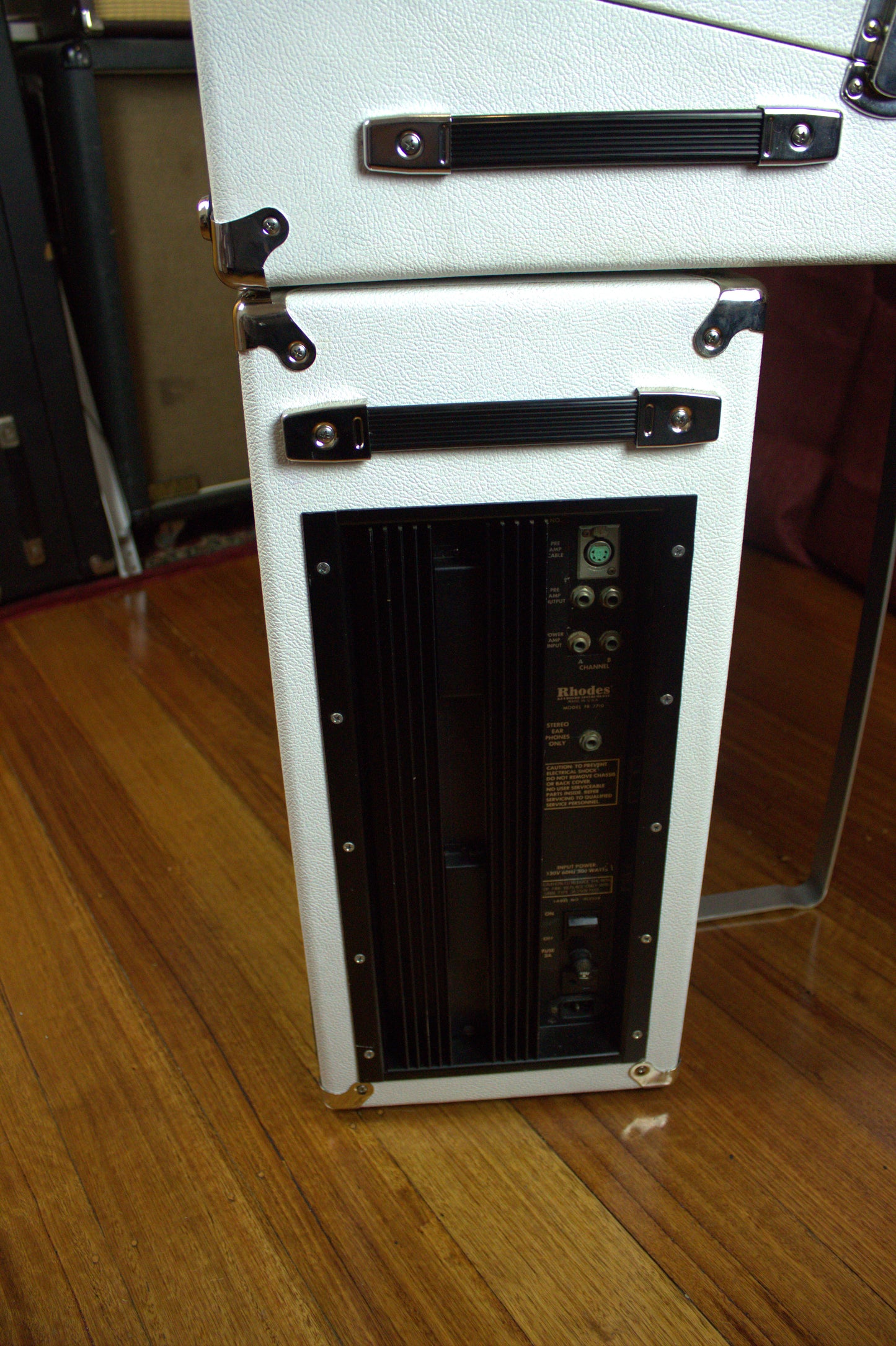 1983 MKII Suitcase 73 - Flat top conversion