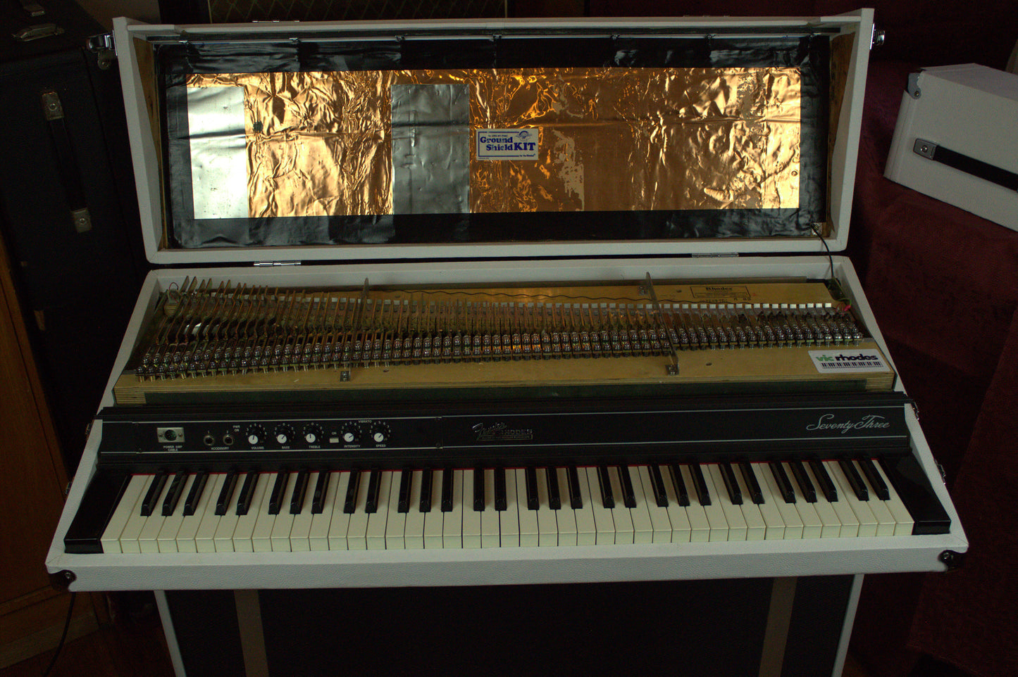 1983 MKII Suitcase 73 - Flat top conversion